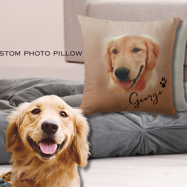 Golden Retriever Custom Dog Photo Image  Throw Pillow (Golden Retriever Custom Dog Photo Image Throw Pillow)