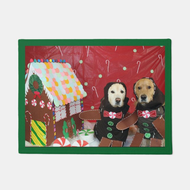 Golden Retriever Gingerbread Men Doormat (Front)