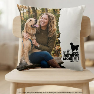 Golden Retriever mom photo home decor Throw Pillow