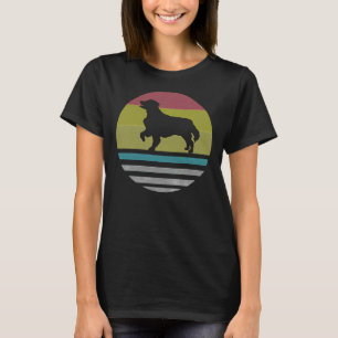 Golden Retriever Retro Style 70s 80s 90s T-Shirt