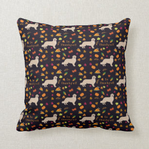 Golden Retriever Thanksgiving Themed Pattern Throw Pillow