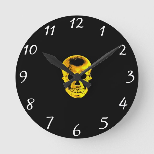 Golden Skull Clock (Front)