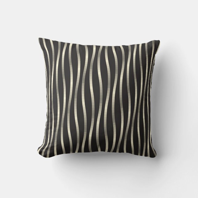 Golden wavy stripes, luxury texture throw pillow (Front)