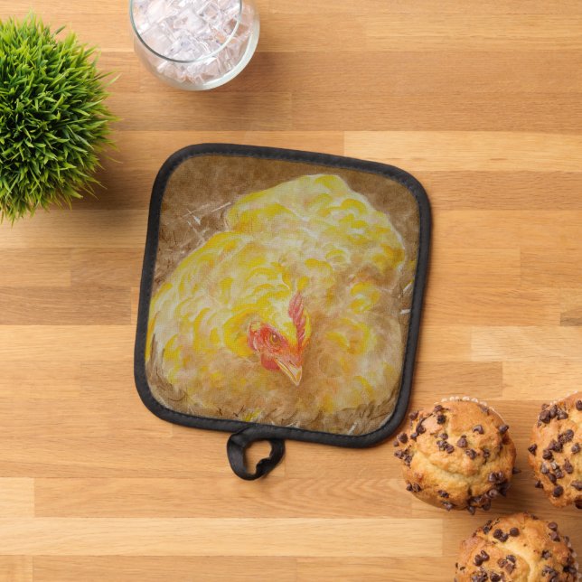 Goldie the Chicken Pot Holder (Top Down)