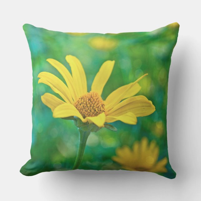 Goldie Throw Pillow (Front)
