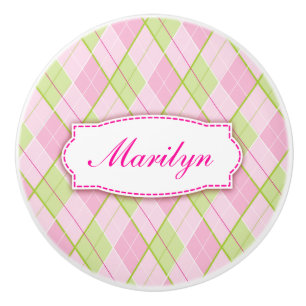 Golf style diamond patterned plaid knob handle