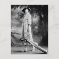 Golfing in Style, 1920s