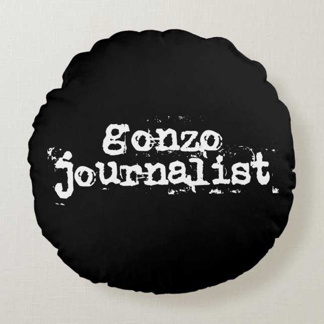 Gonzo Journalist Round Pillow (Front)