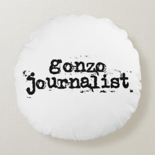 Gonzo Journalist Round Pillow