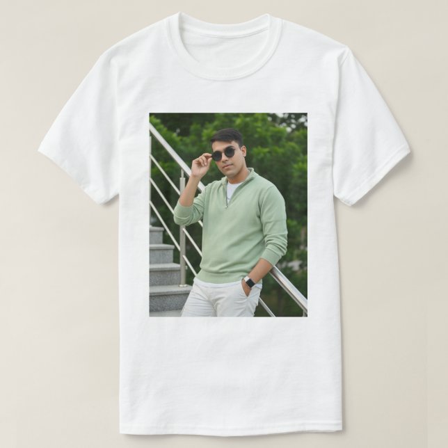 “Good Vibes Only”  “Stay Wild, Moon Child”  “Dream T-Shirt (Design Front)