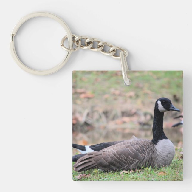Goose       keychain (Front)