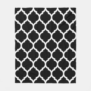 Gorgeous Black White Moroccan Quatrefoil Pattern Fleece Blanket