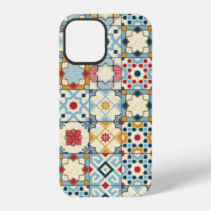 Gorgeous seamless pattern white colourful Moroccan iPhone 12 Case