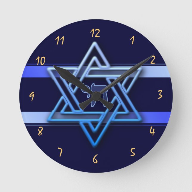 Gorgeous Star of David On blue Background jewish Round Clock (Front)