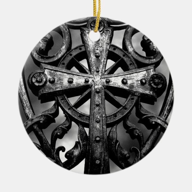 Gothic cemetery wrought iron celtic cross in heart ceramic ornament (Front)