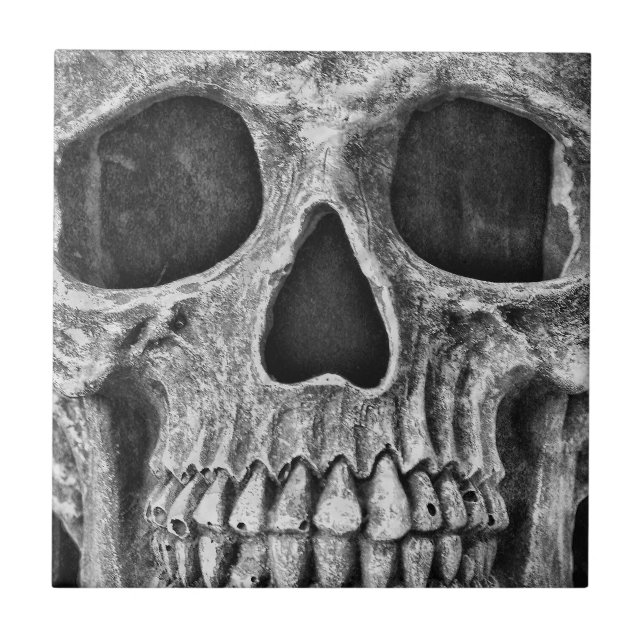 Gothic Skull Black And White Grunge Cool Tile (Front)