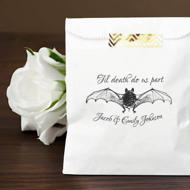 Gothic Wedding Halloween Bat Til' Death Do Us Part Favour Bag (Gothic wedding favor bag with creepy bat)