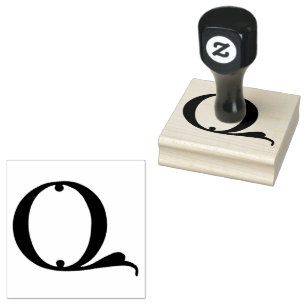 Goudy-Lombardic Gothic Versal Capital Letter Q Rubber Stamp