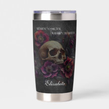 Crâne Memento Mori avec fleurs