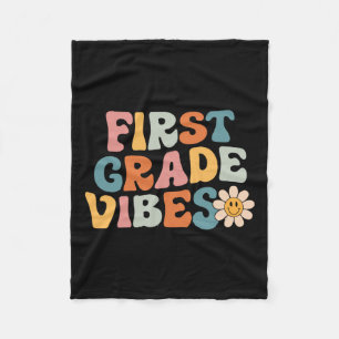 Grade Vibes - 1st Grade Team Retro 1st Day Of Scho Fleece Blanket