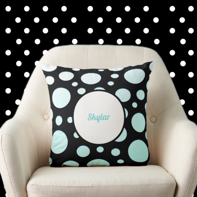 Gradient Blue and White Circles Modern Throw Pillow (Creator Uploaded)