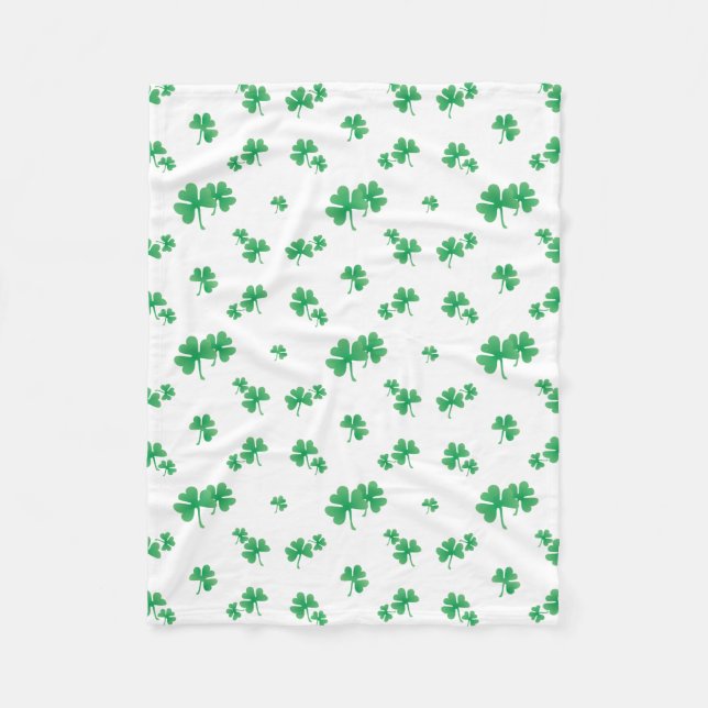 Gradient Green Irish Shamrock Pattern Fleece Blanket (Front)
