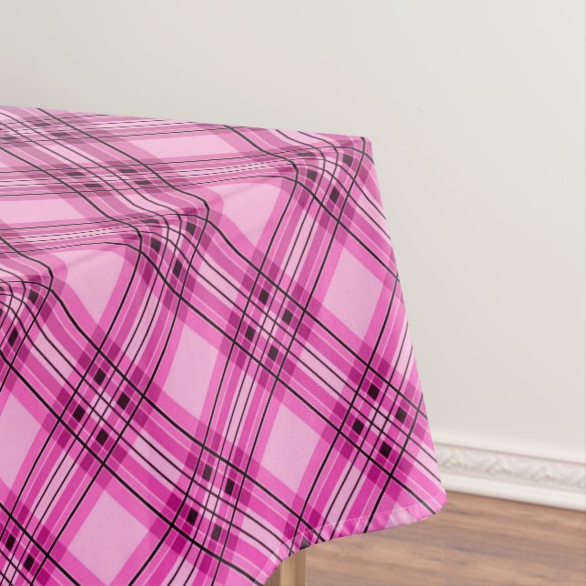 Gradient grid chequered plaid tartan pattern pink tablecloth (In Situ)