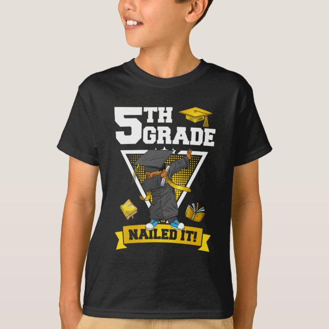 Graduation Boy 5th Grade Nailed It Cl Of 2024  T-Shirt (Front)