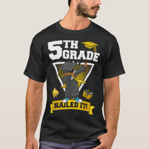 Graduation Boy 5th Grade Nailed It Cl Of 2024  T-Shirt