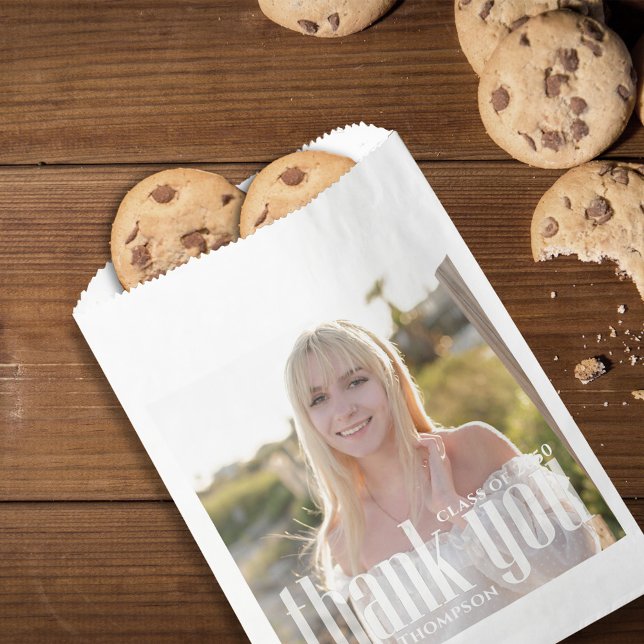 Graduation Candy Favours Classic Gold Calligraphy Favour Bag (Classic gold calligraphy graduation thank you favor bag perfect for elegant grad party treats.)