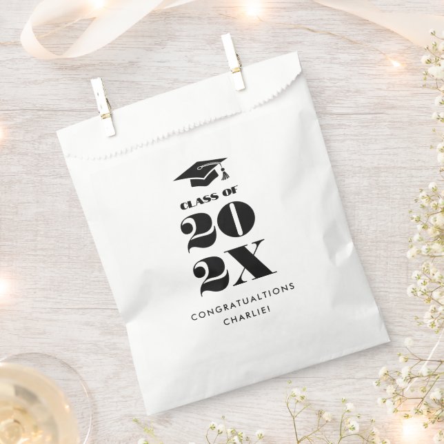Graduation cap graduate class of year name or text favour bag (Clipped)