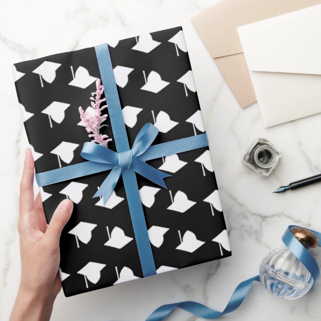 Graduation cap topper pattern white & black modern wrapping paper (Gifting)