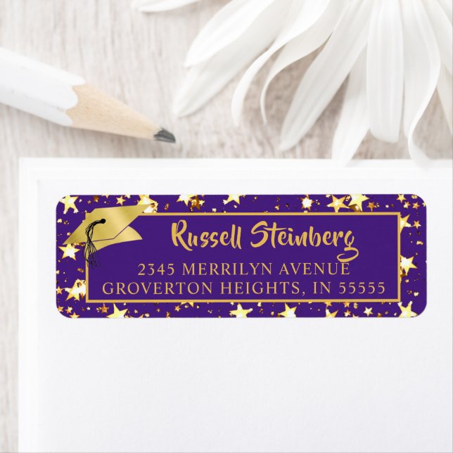 Graduation Purple Gold Stars Brush Script Étiquett (En situation)