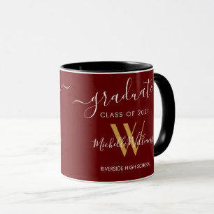 Gradué moderne 2021 Maroon Gold Monogramme Nom Mug