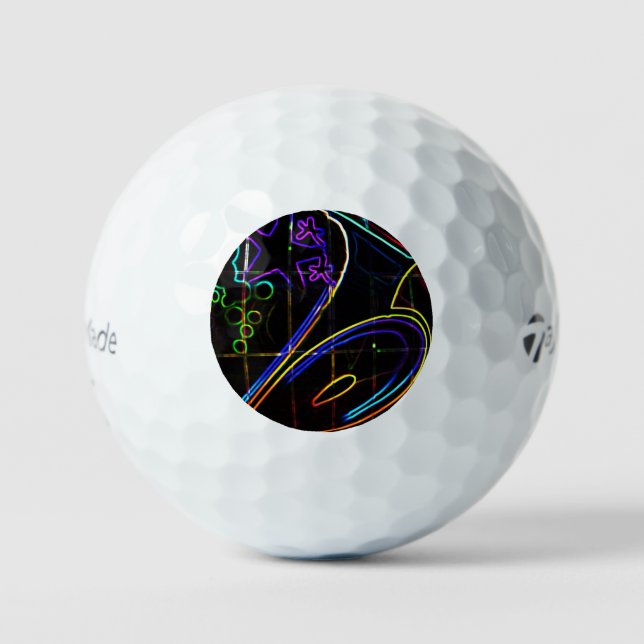 Graffiti 10 tmtp5 gbcnm golf balls (Front)