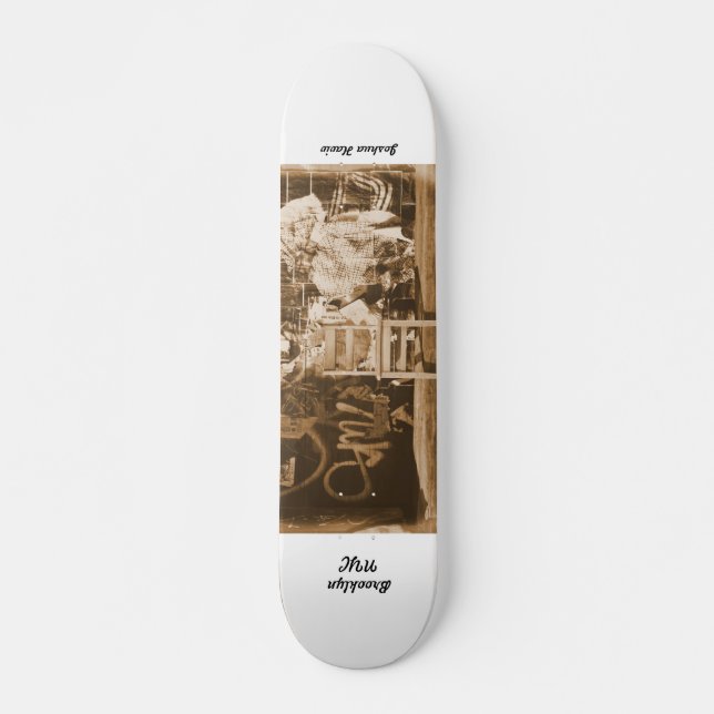 Graffiti in Brooklyn NYC Skateboard (Front)