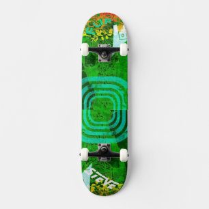 Graffiti Skateboard to Personalize
