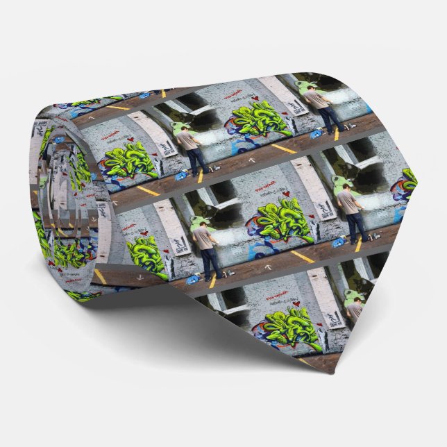 Graffiti Wall Lucy Tie (Rolled)
