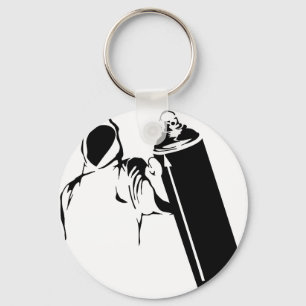 Graffiti writer with spray can stencil keychain
