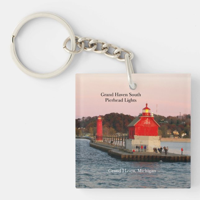 Grand Haven South Pierhead Lights key chain (Front)