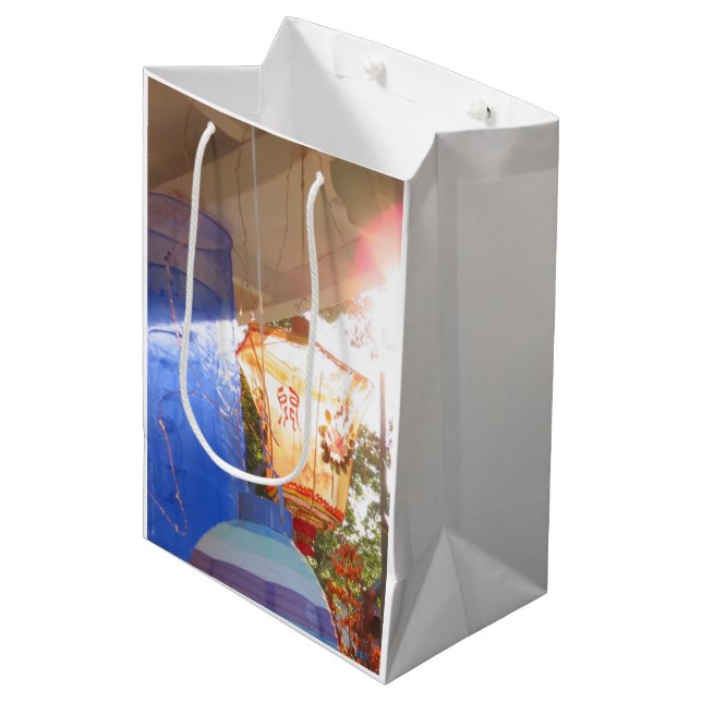 Grand Illumination Lanterns - Martha's Vineyard Medium Gift Bag (Front Angled)