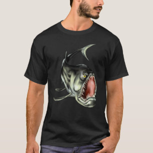 Grand mauvais T-shirt de poissons