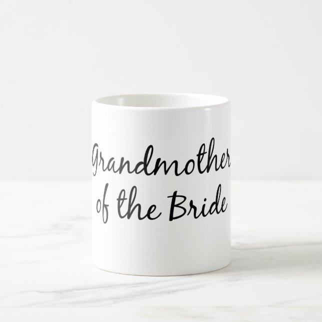 Grand-mère de la tasse de jeune mariée (Centre)