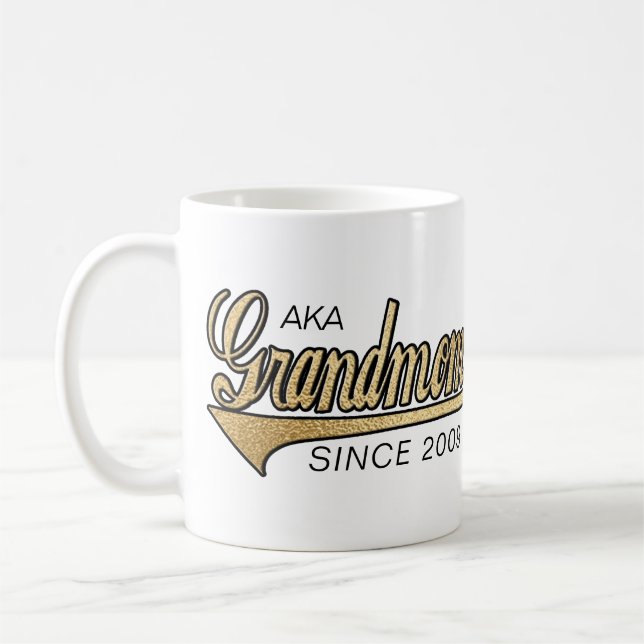 Grand-mère Mug "AKA Grand-mère depuis..." (Gauche)