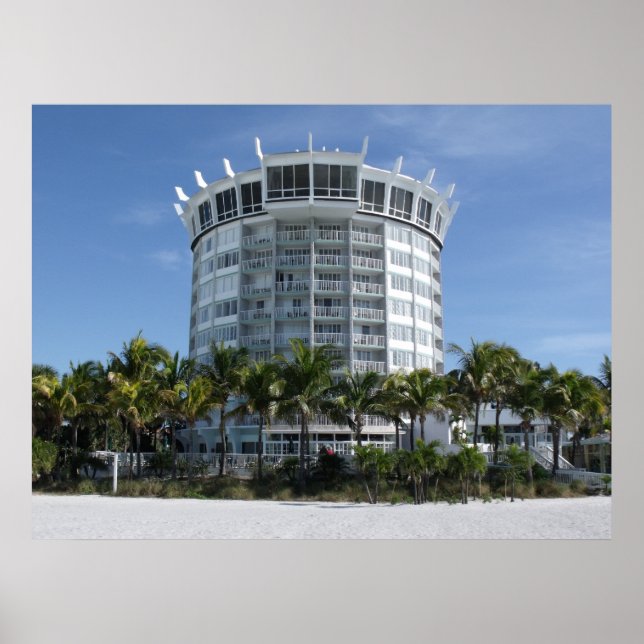 Grand Plaza Hotel, St Pete Beach Florida Poster (Front)