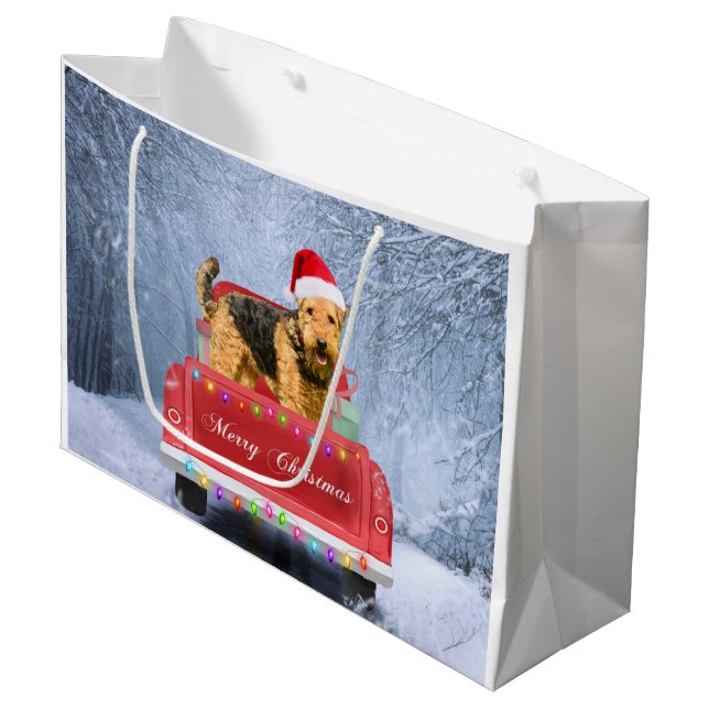 Grand Sac Cadeau Airedale Terrier Chien en Neige assis à Noël (Devant Angle)