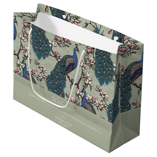 Grand Sac Cadeau Bienvenue Sage Green Floral Peacocks (Devant Angle)