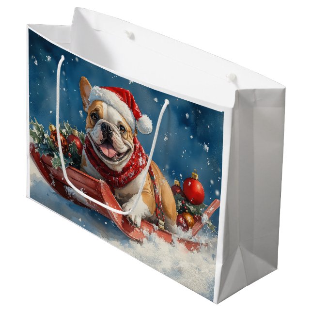 Grand Sac Cadeau Bulldog dans Sledge Let it Neige Noël (Devant Angle)
