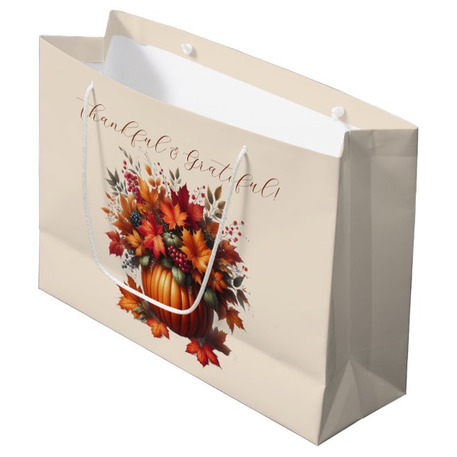 Grand Sac Cadeau Citrouille avec feuilles automnales - Thanksgiving (Devant Angle)