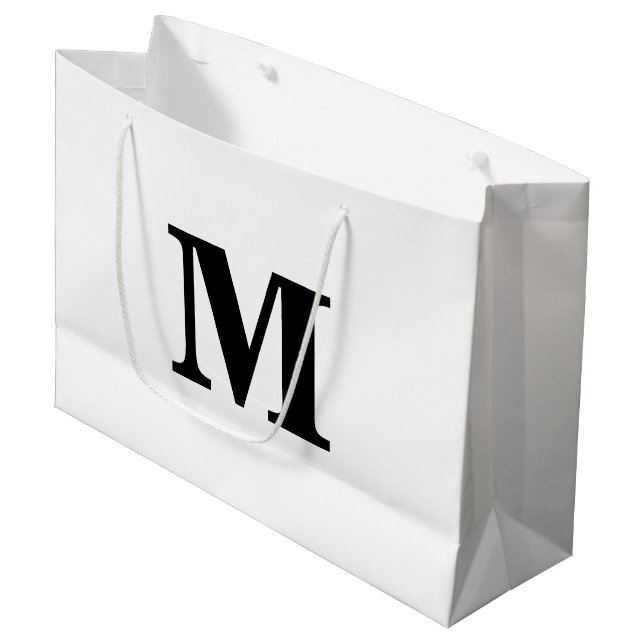 Grand Sac Cadeau LETTRE CLASSIQUE NOIR ET BLANC Moderne Monogramme (Devant Angle)